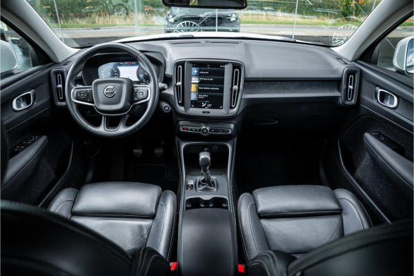 Volvo XC40 1.5 T2 Business Pro ** Camera ** Leder ** Trekhaak 1.600kg trekgewicht!