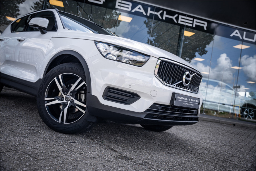 Volvo XC40 1.5 T2 Business Pro ** Camera ** Leder ** Trekhaak 1.600kg trekgewicht!