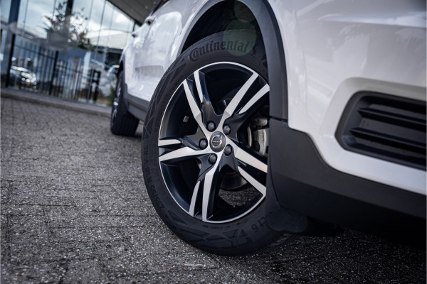 Volvo XC40 1.5 T2 Business Pro ** Camera ** Leder ** Trekhaak 1.600kg trekgewicht!