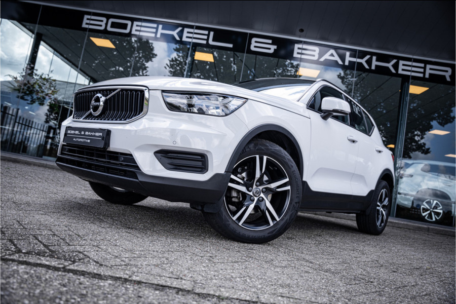 Volvo XC40 1.5 T2 Business Pro ** Camera ** Leder ** Trekhaak 1.600kg trekgewicht!