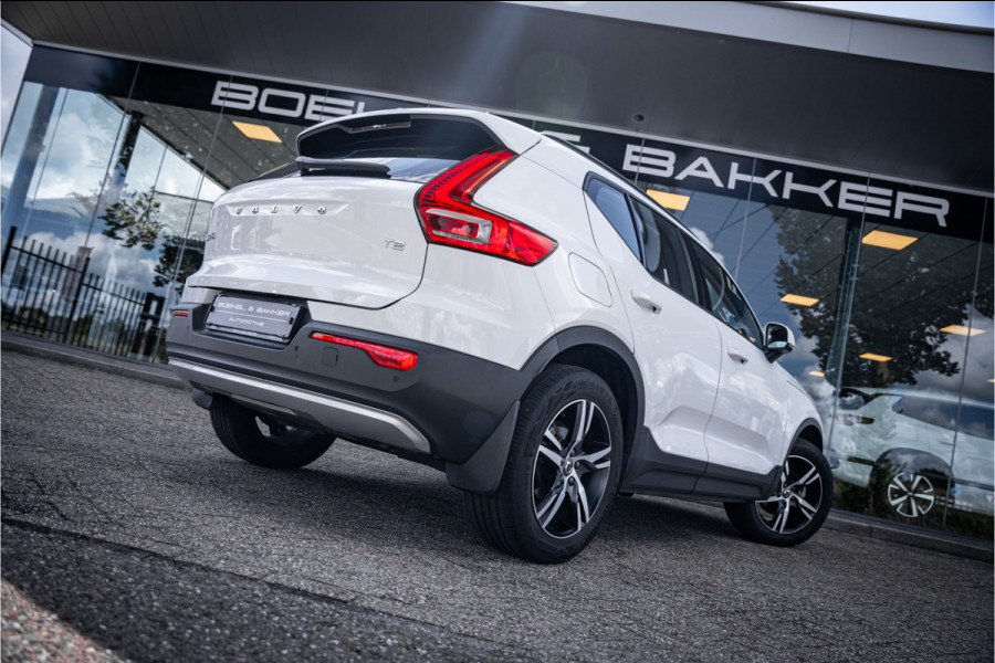 Volvo XC40 1.5 T2 Business Pro ** Camera ** Leder ** Trekhaak 1.600kg trekgewicht!