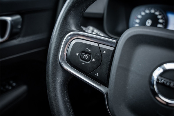 Volvo XC40 1.5 T2 Business Pro ** Camera ** Leder ** Trekhaak 1.600kg trekgewicht!