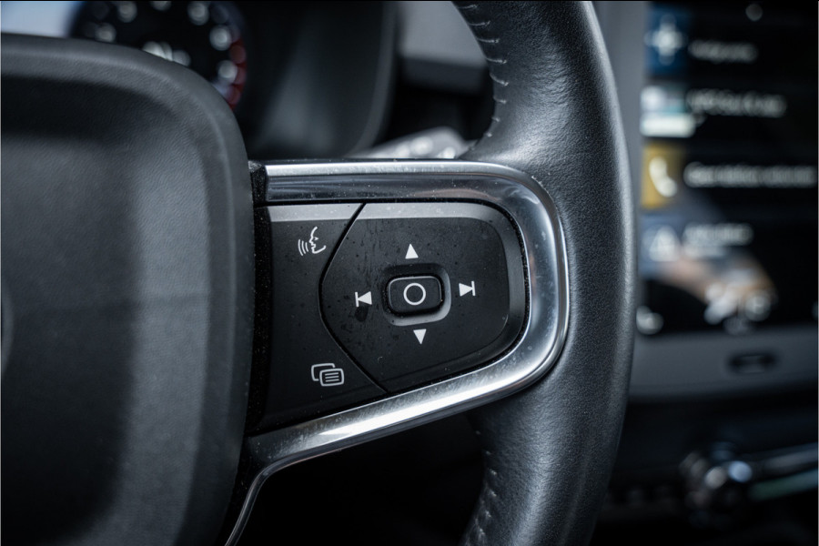 Volvo XC40 1.5 T2 Business Pro ** Camera ** Leder ** Trekhaak 1.600kg trekgewicht!