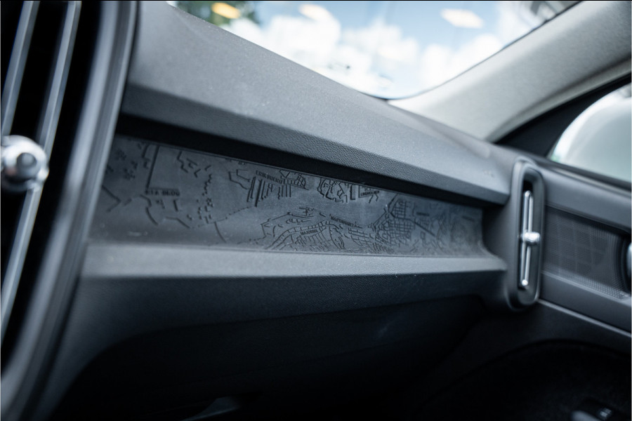 Volvo XC40 1.5 T2 Business Pro ** Camera ** Leder ** Trekhaak 1.600kg trekgewicht!