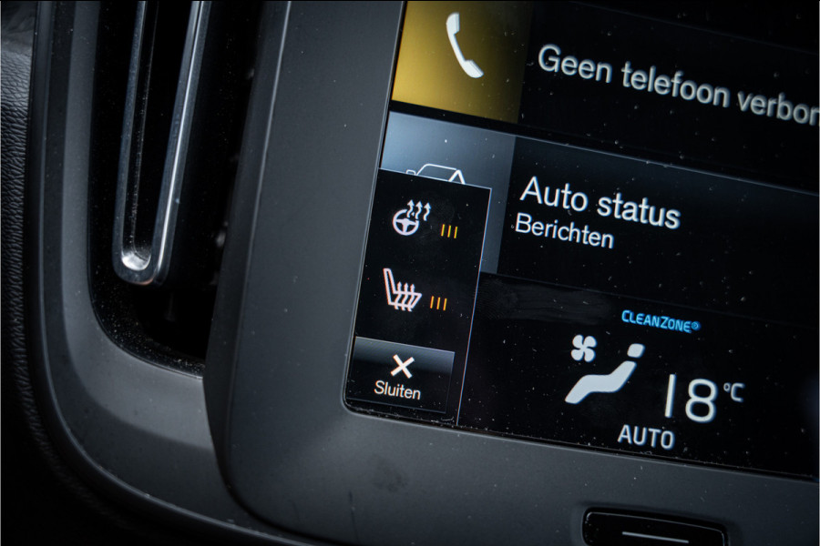 Volvo XC40 1.5 T2 Business Pro ** Camera ** Leder ** Trekhaak 1.600kg trekgewicht!