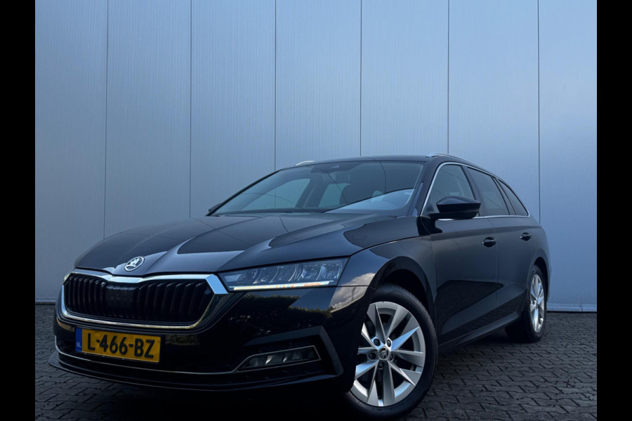 Škoda Octavia Combi 1.0 e-TSI BUSINESS EDITION TREKHAAK CARPLAY ORIGINEEL NEDERLANDS CLIMA PARKEERSENSOREN NAP