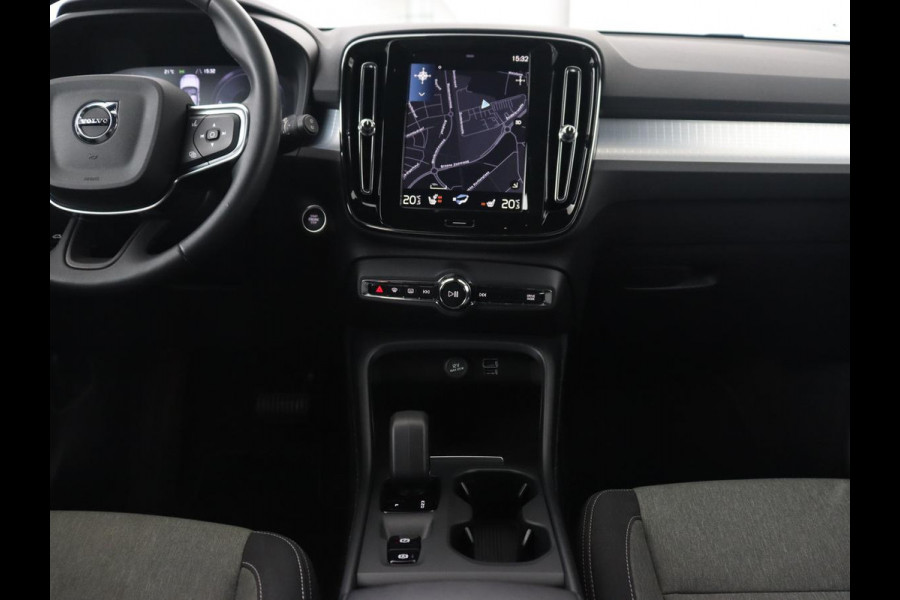 Volvo XC40 1.5 T4 Recharge Inscription | Automaat | PHEV | Climate crontrole | Stoelverwarming | Stuurverwarming | LED | Carplay | DAB | Navigatie | Cruise controle
