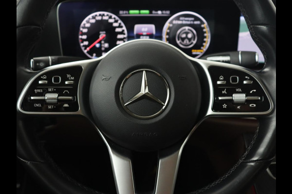 Mercedes-Benz E-Klasse 300 e 4MATIC Avantgarde | Adaptive Cruise | 360 Camera | Stoelverwarming | Carplay | Navigatie | Virtual Cockpit | Sfeerverlichting