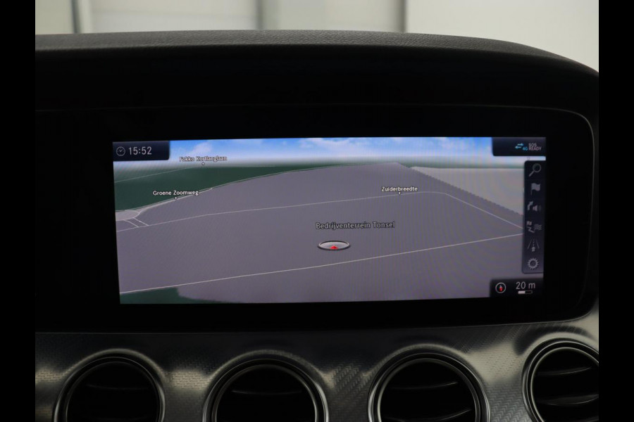 Mercedes-Benz E-Klasse 300 e 4MATIC Avantgarde | Adaptive Cruise | 360 Camera | Stoelverwarming | Carplay | Navigatie | Virtual Cockpit | Sfeerverlichting