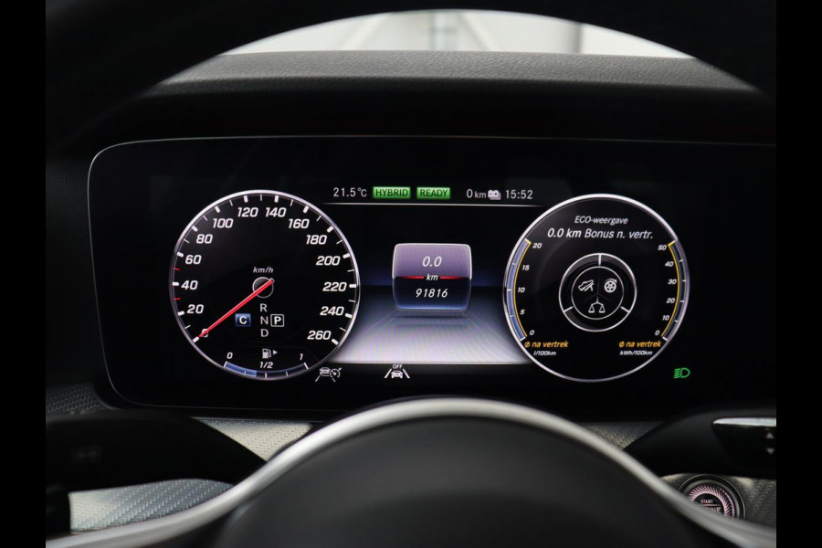 Mercedes-Benz E-Klasse 300 e 4MATIC Avantgarde | Adaptive Cruise | 360 Camera | Stoelverwarming | Carplay | Navigatie | Virtual Cockpit | Sfeerverlichting