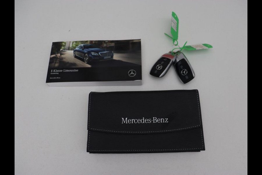 Mercedes-Benz E-Klasse 300 e 4MATIC Avantgarde | Adaptive Cruise | 360 Camera | Stoelverwarming | Carplay | Navigatie | Virtual Cockpit | Sfeerverlichting