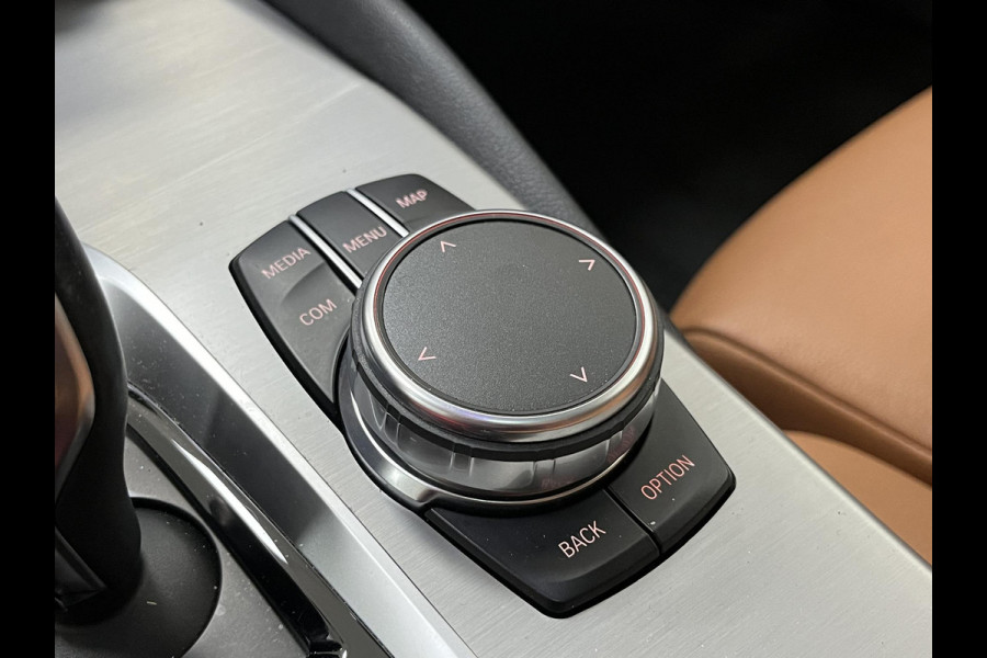 BMW 5 Serie 520D EXECUTIVE Sportline*DAKJE*CRUISE*CAM*CARPLAY