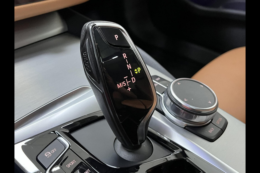 BMW 5 Serie 520D EXECUTIVE Sportline*DAKJE*CRUISE*CAM*CARPLAY