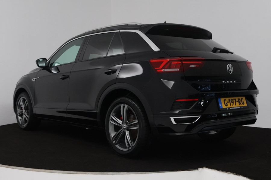 Volkswagen T-Roc 1.5 TSI Sport Business R (PANORAMADAK, DIGITALE COCKPIT, NAVIGATIE, CRUISE ADAPTIEF, NL-AUTO, GOED ONDERHOUDEN)