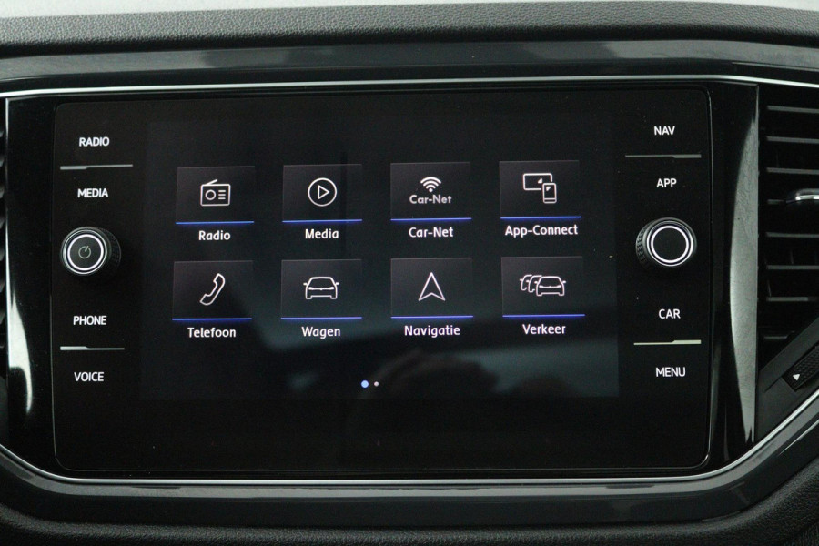 Volkswagen T-Roc 1.5 TSI Sport Business R (PANORAMADAK, DIGITALE COCKPIT, NAVIGATIE, CRUISE ADAPTIEF, NL-AUTO, GOED ONDERHOUDEN)