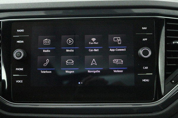 Volkswagen T-Roc 1.5 TSI Sport Business R (PANORAMADAK, DIGITALE COCKPIT, NAVIGATIE, CRUISE ADAPTIEF, NL-AUTO, GOED ONDERHOUDEN)