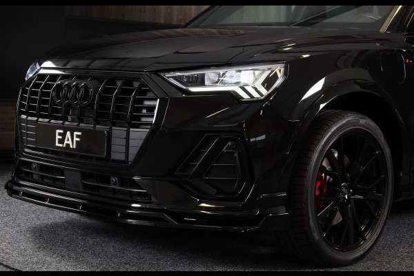 Audi Q3 45 TFSI e S Line Competition / SONOS / Camera / Lane Assist / Open Panoramadak / Virtual Cockpit / Led / Pdc / 20 Inch Audi Q3 45 TFSI e S Line Competition / SONOS / Camera / Lane Assist / Open Panoramadak / Virtual Cockpit / Led / Pdc / 20 Inch