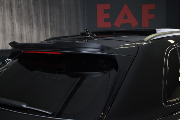 Audi Q3 45 TFSI e S Line Competition / SONOS / Camera / Lane Assist / Open Panoramadak / Virtual Cockpit / Led / Pdc / 20 Inch Audi Q3 45 TFSI e S Line Competition / SONOS / Camera / Lane Assist / Open Panoramadak / Virtual Cockpit / Led / Pdc / 20 Inch