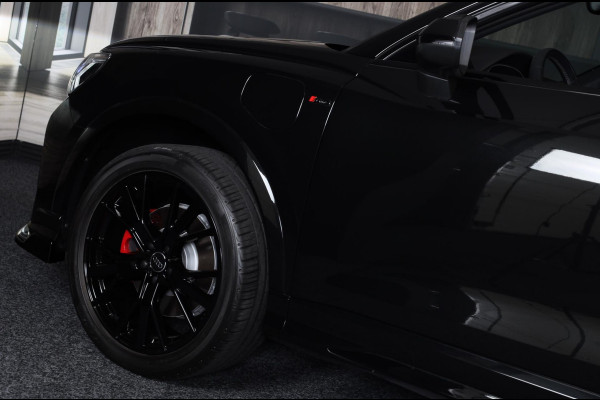 Audi Q3 45 TFSI e S Line Competition / SONOS / Camera / Lane Assist / Open Panoramadak / Virtual Cockpit / Led / Pdc / 20 Inch Audi Q3 45 TFSI e S Line Competition / SONOS / Camera / Lane Assist / Open Panoramadak / Virtual Cockpit / Led / Pdc / 20 Inch