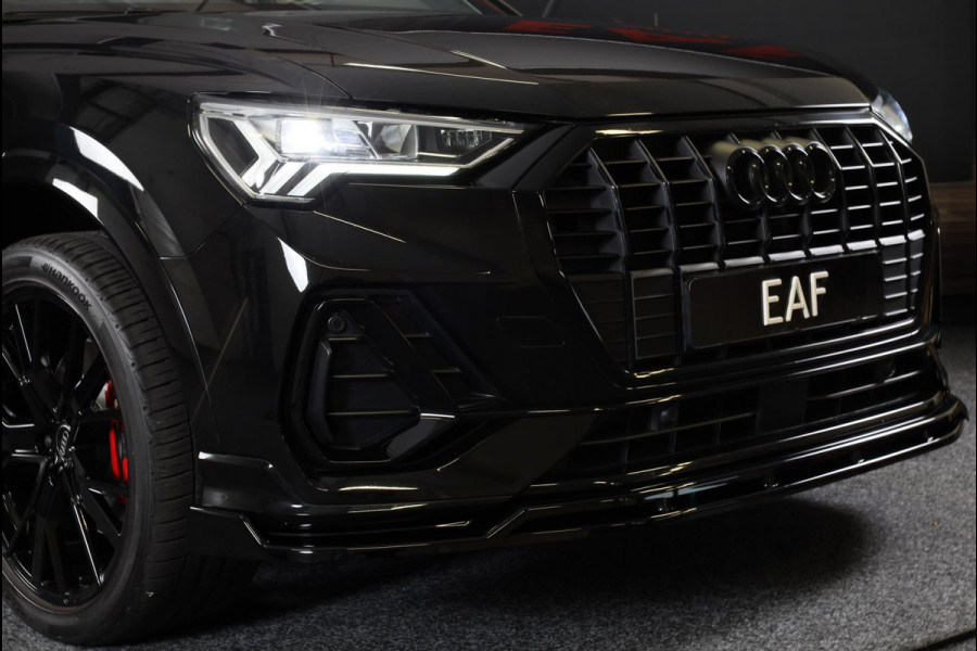 Audi Q3 45 TFSI e S Line Competition / SONOS / Camera / Lane Assist / Open Panoramadak / Virtual Cockpit / Led / Pdc / 20 Inch Audi Q3 45 TFSI e S Line Competition / SONOS / Camera / Lane Assist / Open Panoramadak / Virtual Cockpit / Led / Pdc / 20 Inch
