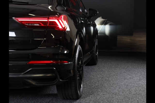 Audi Q3 45 TFSI e S Line Competition / SONOS / Camera / Lane Assist / Open Panoramadak / Virtual Cockpit / Led / Pdc / 20 Inch Audi Q3 45 TFSI e S Line Competition / SONOS / Camera / Lane Assist / Open Panoramadak / Virtual Cockpit / Led / Pdc / 20 Inch
