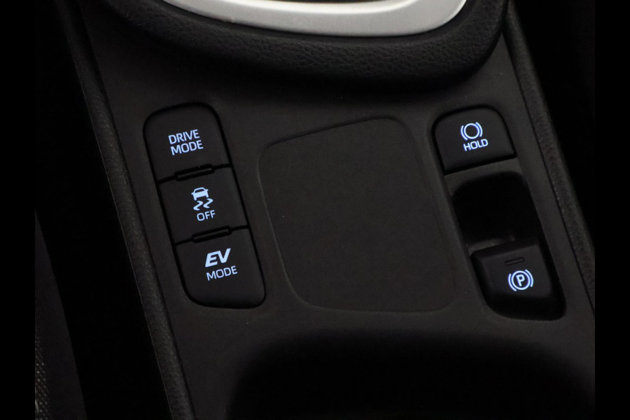 Toyota Yaris 1.5 Hybrid Active Bi-Tone | Apple Carplay& AndroidAUTO | Privacy Glass | Adapt.Cruise Control |
