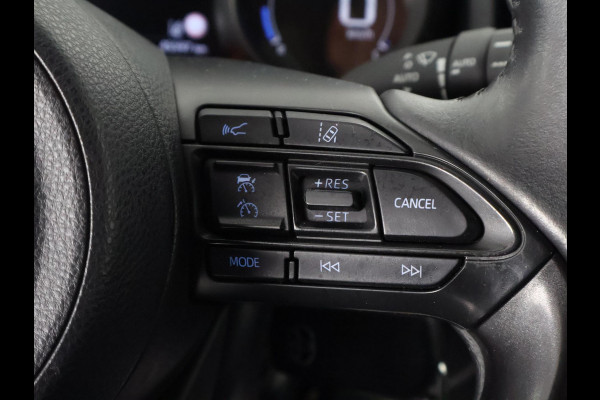 Toyota Yaris 1.5 Hybrid Dynamic | Apple Carplay & AndroidAUTO | Camera | Adapt.Cruise Control |