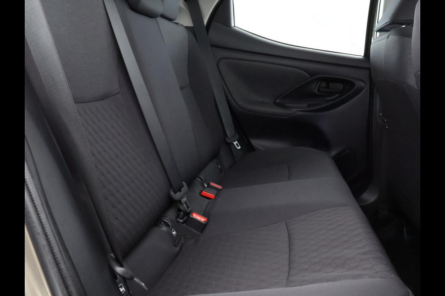Toyota Yaris 1.5 Hybrid Dynamic | Apple Carplay & AndroidAUTO | Camera | Adapt.Cruise Control |