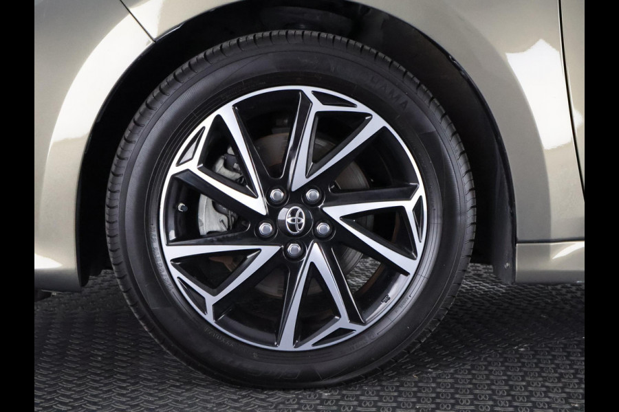 Toyota Yaris 1.5 Hybrid Dynamic | Apple Carplay & AndroidAUTO | Camera | Adapt.Cruise Control |