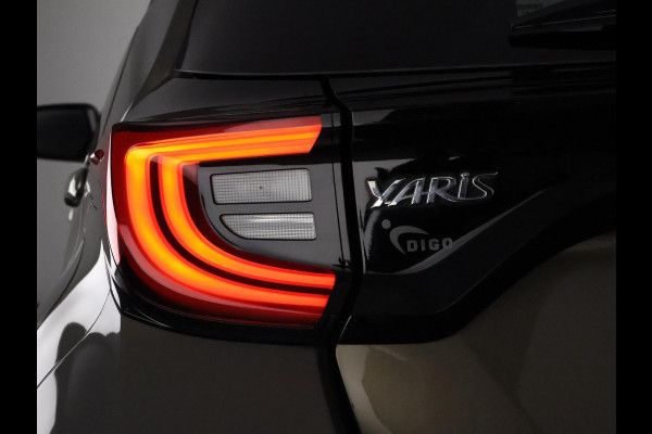 Toyota Yaris 1.5 Hybrid Dynamic | Apple Carplay & AndroidAUTO | Camera | Adapt.Cruise Control |