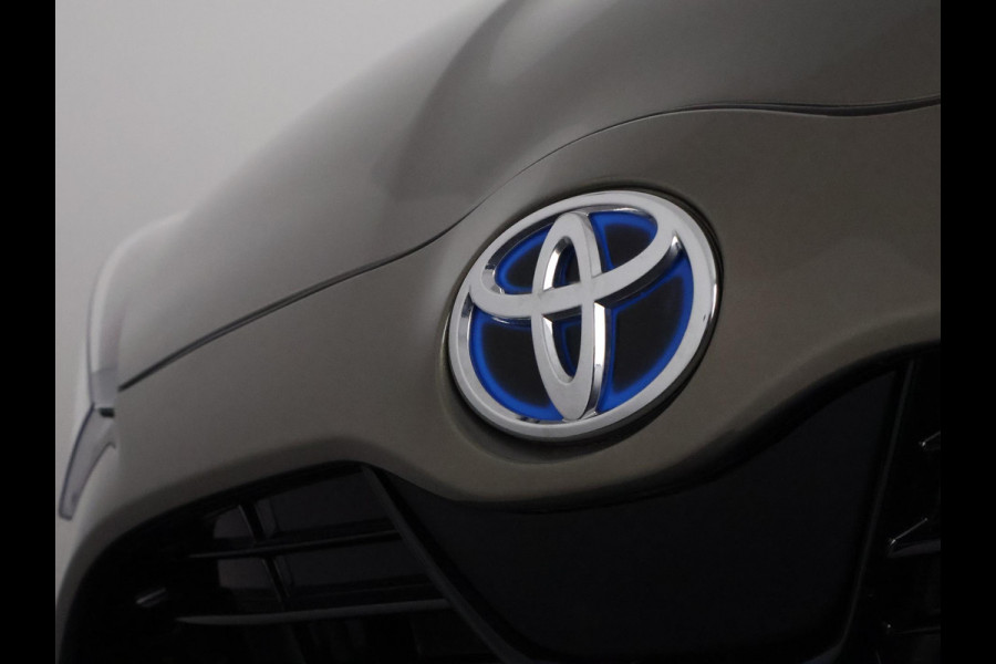 Toyota Yaris 1.5 Hybrid Dynamic | Apple Carplay & AndroidAUTO | Camera | Adapt.Cruise Control |