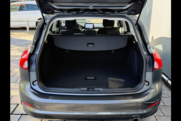 Ford FOCUS Wagon BWJ 11-2019 | 1.5TDCI 120PK Titanium Bus. | CLIMA | NAVI | CARPLAY | PDC 2X | CRUISE | DAB | LICHTMETAAL |
