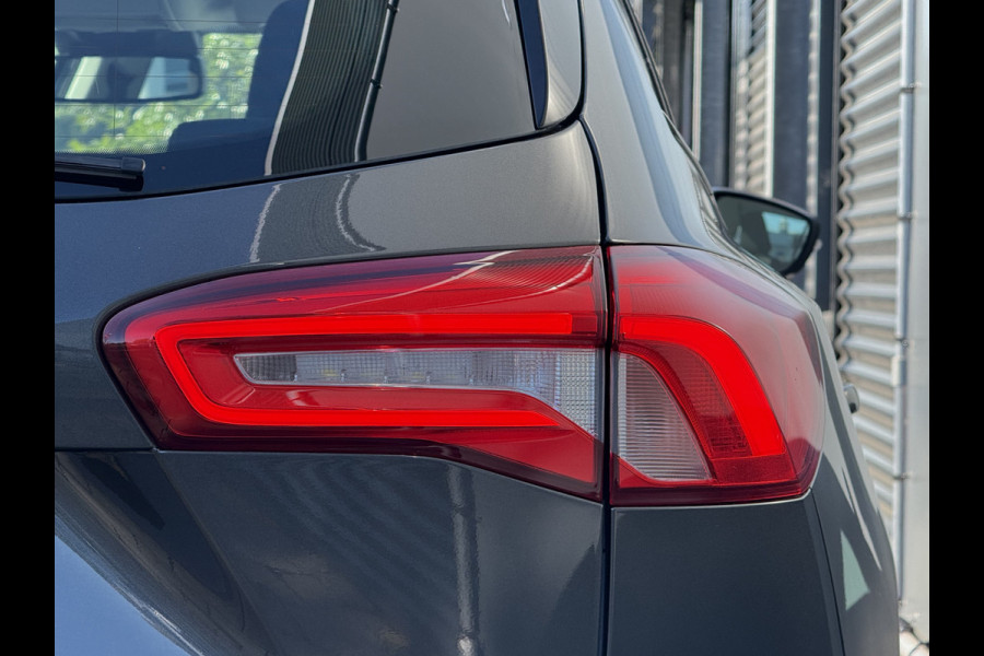 Ford FOCUS Wagon BWJ 11-2019 | 1.5TDCI 120PK Titanium Bus. | CLIMA | NAVI | CARPLAY | PDC 2X | CRUISE | DAB | LICHTMETAAL |