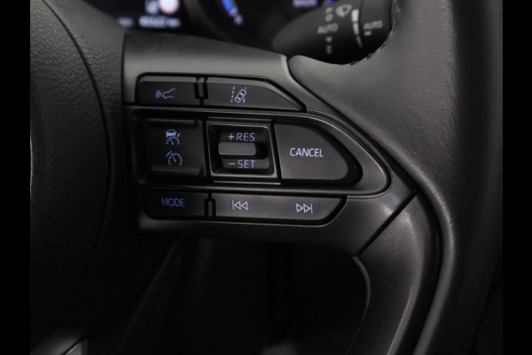 Toyota Yaris 1.5 Hybrid Style | Stoelverwarming | JBL audio | Qi telefoonlader | Apple Carplay & AndroidAUTO |