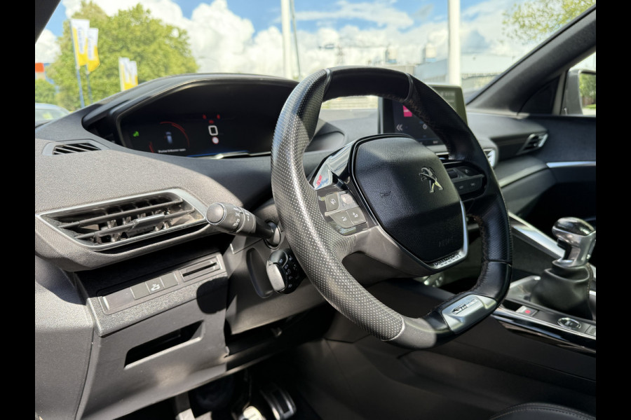 Peugeot 3008 BWJ 2018 1.2PT 131PK GT Line | TREKHAAK | CLIMA | PANO | NAVI | CARPLAY | HALF LEER |