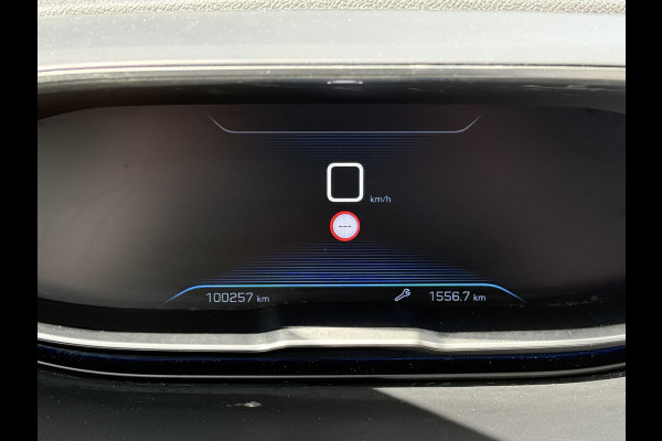 Peugeot 3008 BWJ 2018 1.2PT 131PK GT Line | TREKHAAK | CLIMA | PANO | NAVI | CARPLAY | HALF LEER |