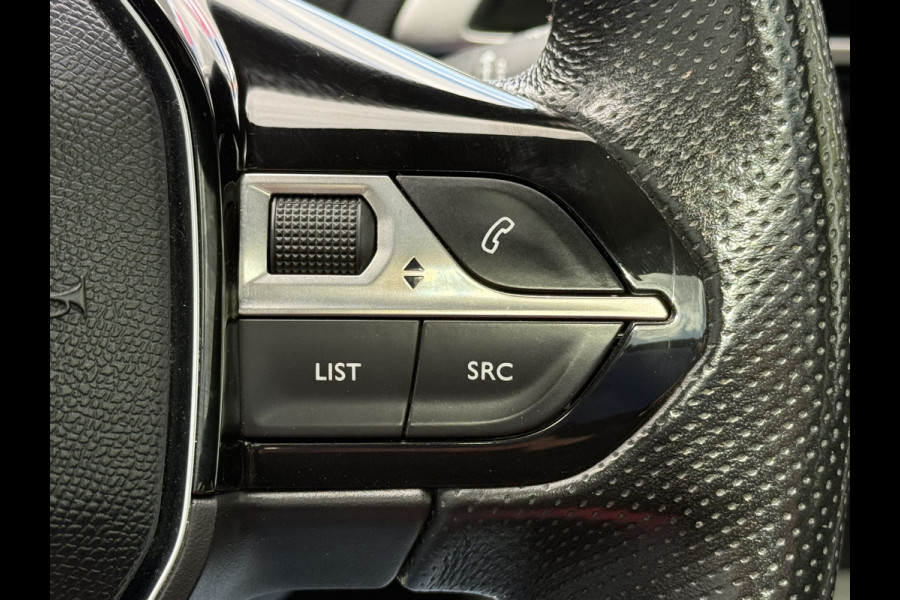 Peugeot 3008 BWJ 2018 1.2PT 131PK GT Line | TREKHAAK | CLIMA | PANO | NAVI | CARPLAY | HALF LEER |