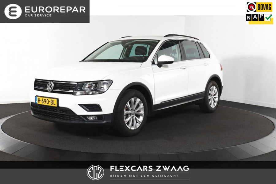 Volkswagen Tiguan 1.5 TSI Comfortline - Navi - Climate - Cruise - Parkeerhulp - Org.NL