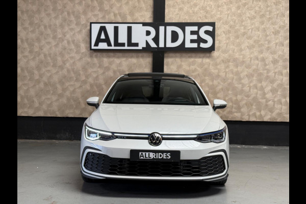 Volkswagen Golf 1.4 eHybrid GTE | Pano | IQ Light | HUD | Trekhaak | Keyless | sfeerverlichting