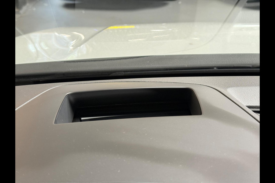 Volkswagen Golf 1.4 eHybrid GTE | Pano | IQ Light | HUD | Trekhaak | Keyless | sfeerverlichting