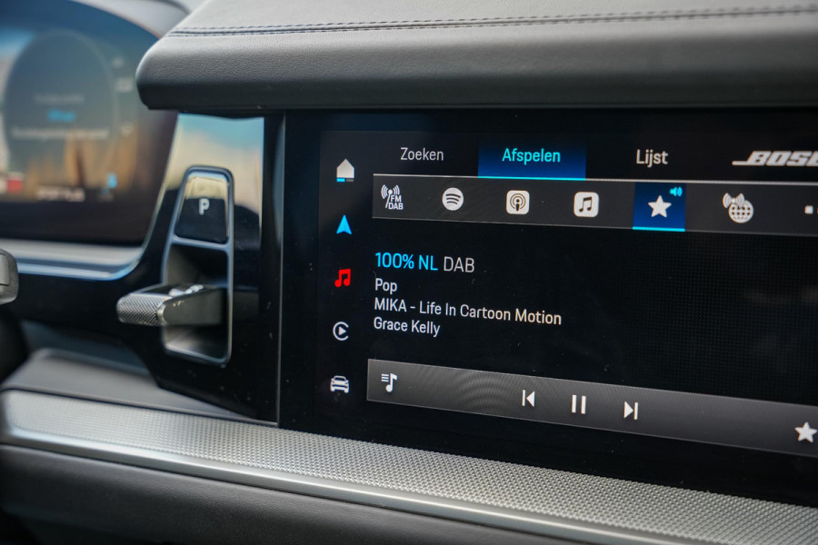 Porsche Cayenne 3.0 E-Hybrid Panodak 360 Camera Trekhaak Luchtvering DAB+ Carplay Sportuitlaat