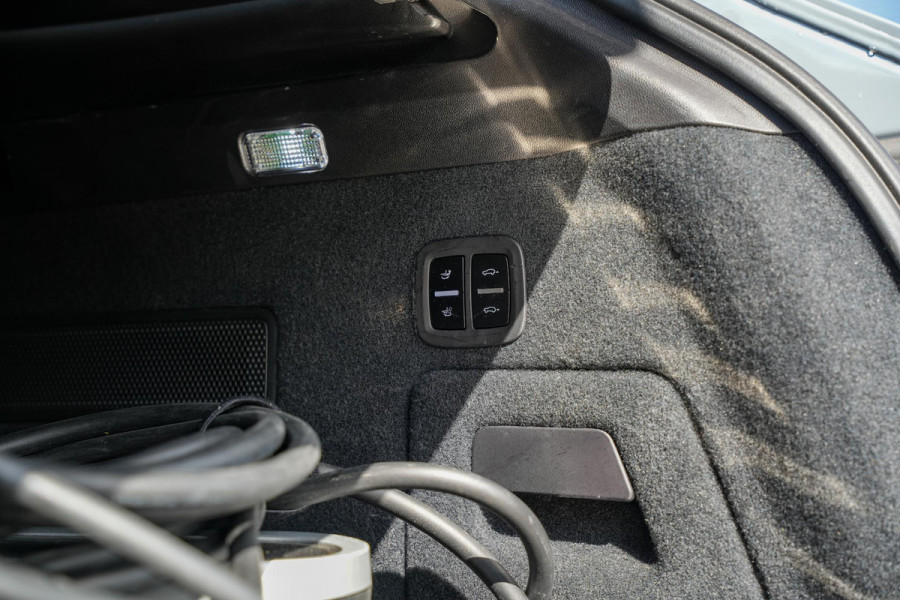 Porsche Cayenne 3.0 E-Hybrid Panodak 360 Camera Trekhaak Luchtvering DAB+ Carplay Sportuitlaat