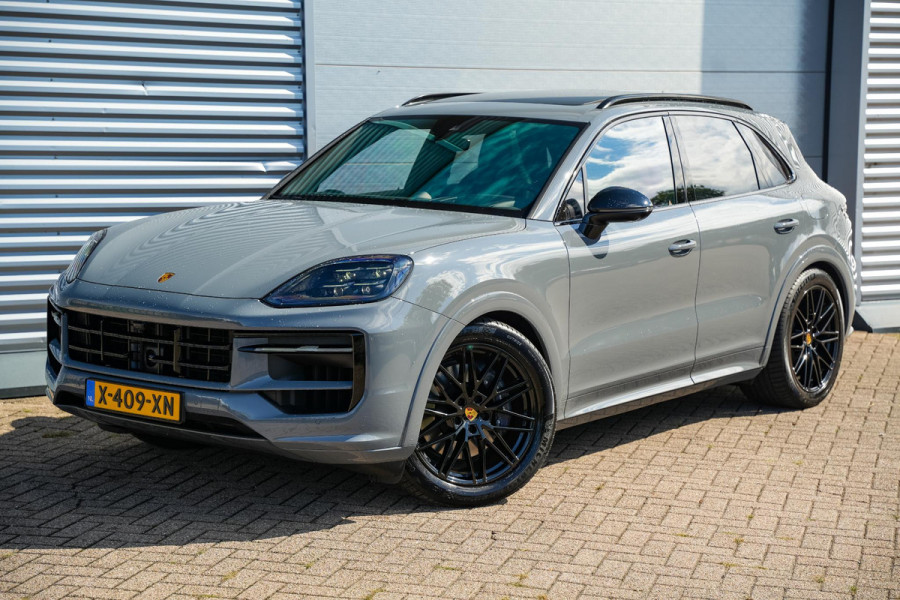 Porsche Cayenne 3.0 E-Hybrid Panodak 360 Camera Trekhaak Luchtvering DAB+ Carplay Sportuitlaat