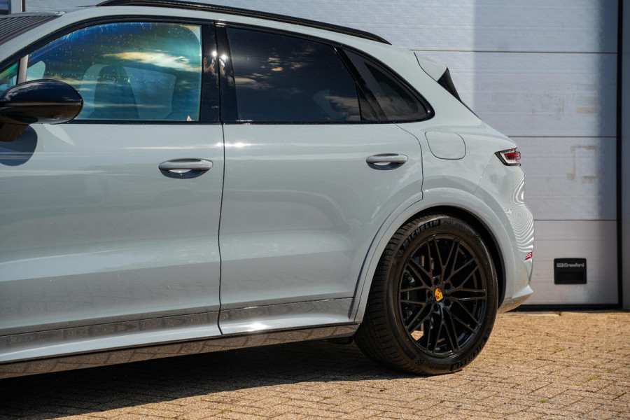 Porsche Cayenne 3.0 E-Hybrid Panodak 360 Camera Trekhaak Luchtvering DAB+ Carplay Sportuitlaat
