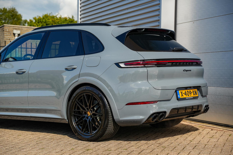 Porsche Cayenne 3.0 E-Hybrid Panodak 360 Camera Trekhaak Luchtvering DAB+ Carplay Sportuitlaat