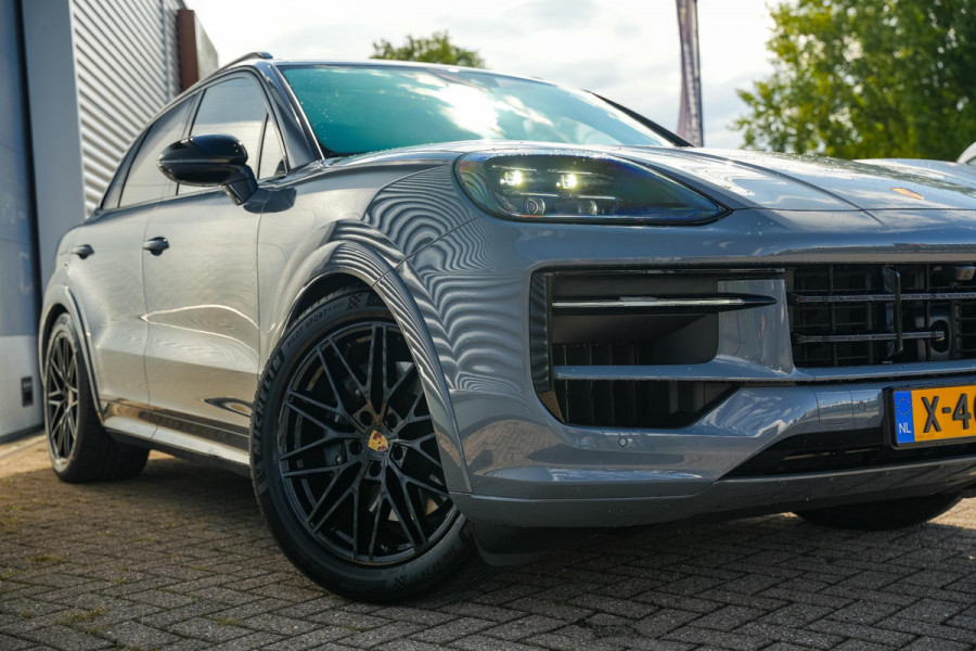 Porsche Cayenne 3.0 E-Hybrid Panodak 360 Camera Trekhaak Luchtvering DAB+ Carplay Sportuitlaat
