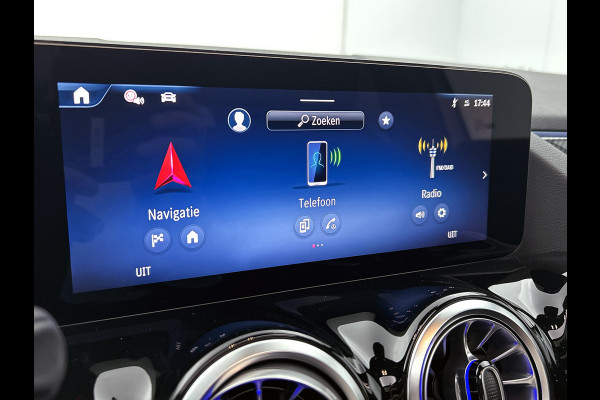 Mercedes-Benz GLA 250 e Business Solution AMG | Trekhaak | Smartphone integratie | Nightpakket | GUARD 360 ° Vehicle protection Plus | MULTIBEAM LED | Keyless-Go comfortpakket | EASY PACK achterklep |