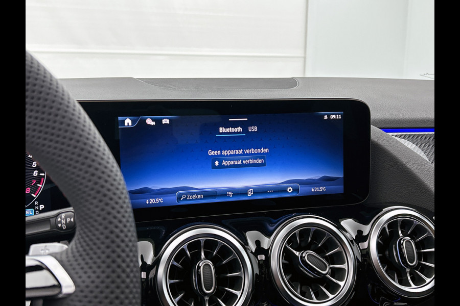 Mercedes-Benz B-Klasse 250 e Business Solution AMG | Trekhaak | Nightpakket | GUARD 360 ° Vehicle protection Plus | Smartphone Integratie | MULTIBEAM LED | Keyless-Go comfortpakket | Panoramaschuifdak |