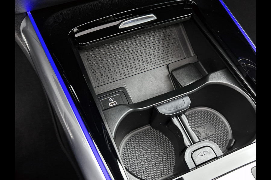 Mercedes-Benz B-Klasse 250 e Business Solution AMG | Trekhaak | Nightpakket | GUARD 360 ° Vehicle protection Plus | Smartphone Integratie | MULTIBEAM LED | Keyless-Go comfortpakket | Panoramaschuifdak |