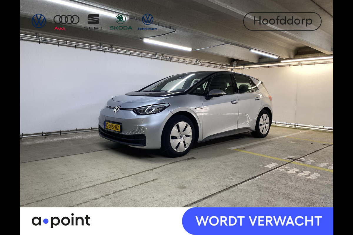 Volkswagen ID.3 Life 58 kWh 204 pk | Navigatie | Trekhaak (afneembaar) | Parkeersensoren | Adaptieve cruise control | Stoelverwarming |